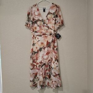 NWT Kate and Lily Spring Floral short sleeve dress ruffle